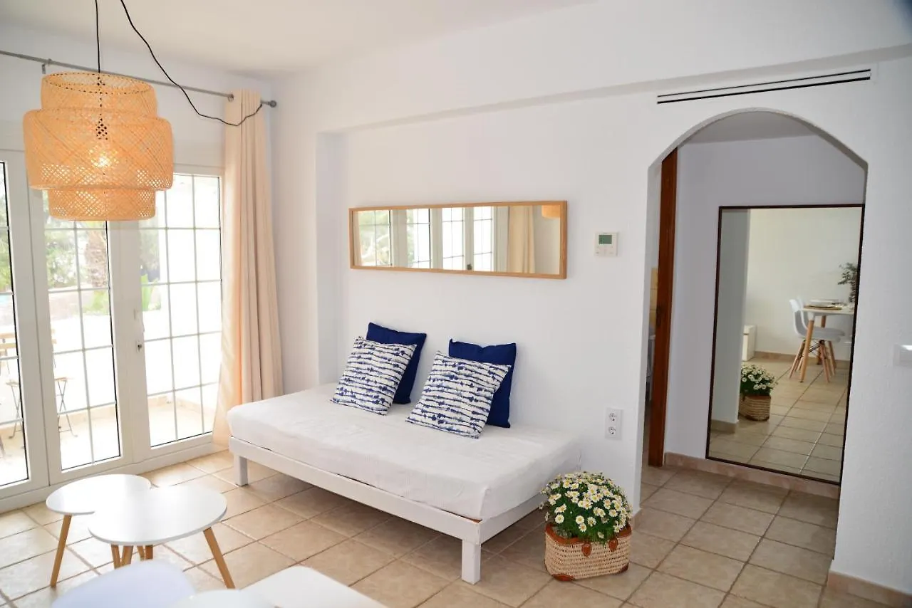 Apartamentos Costamar 1; Apartamento Nº 12 Es Pujols